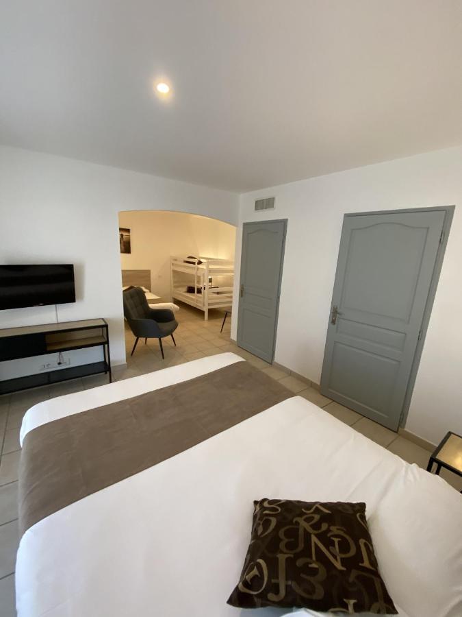 Logis Hotel L'Oliveraie Cognac Kültér fotó