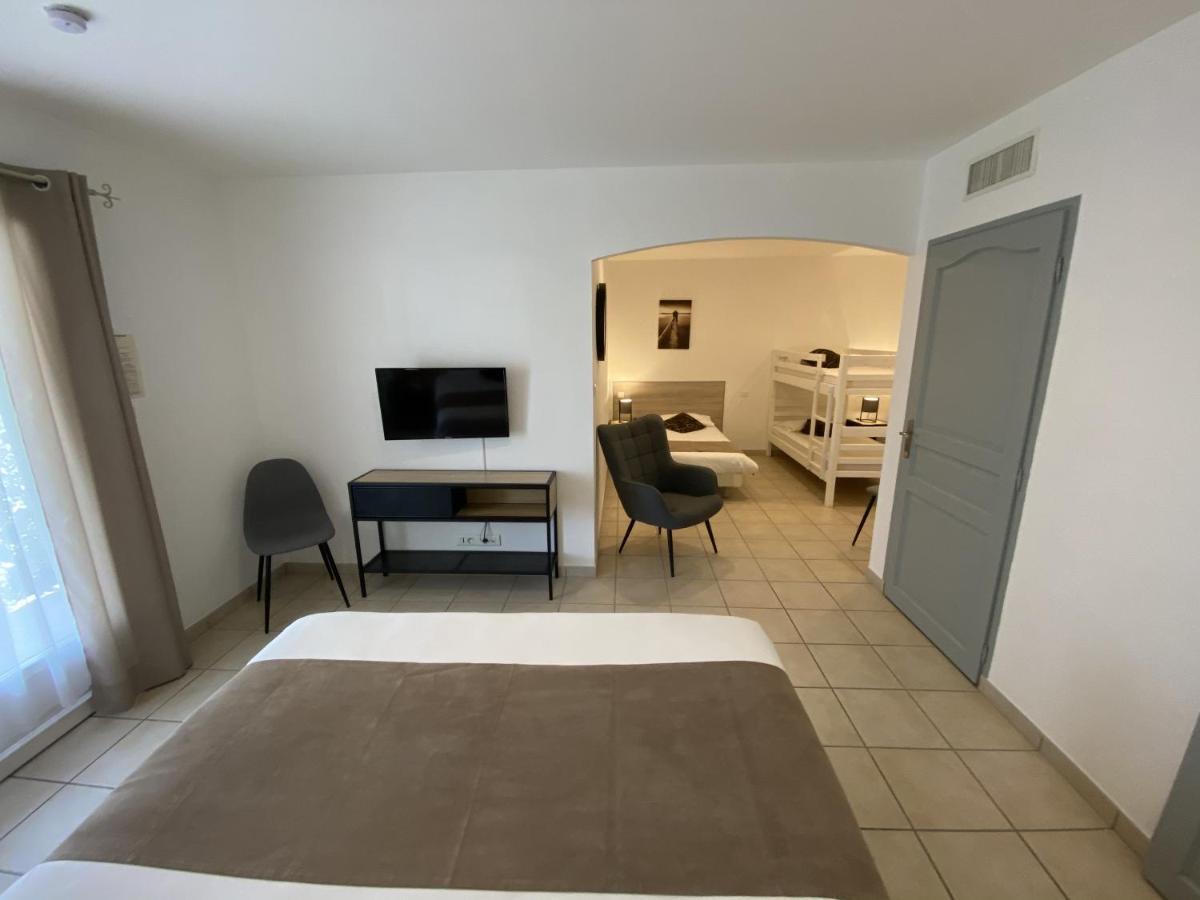 Logis Hotel L'Oliveraie Cognac Kültér fotó