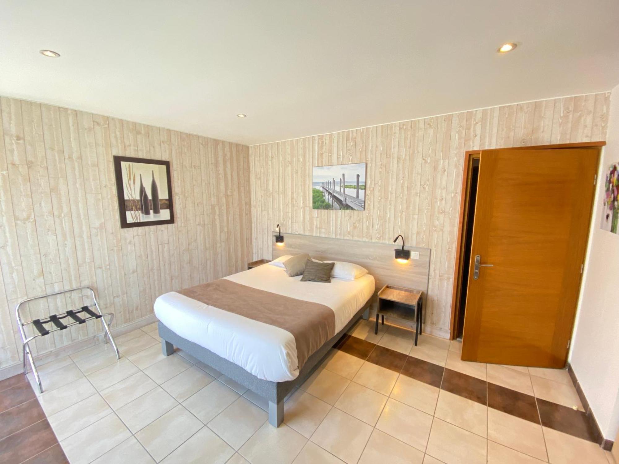 Logis Hotel L'Oliveraie Cognac Kültér fotó
