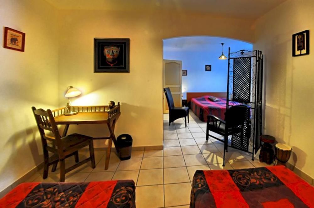 Logis Hotel L'Oliveraie Cognac Kültér fotó